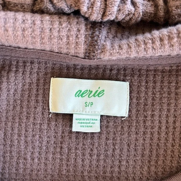 Aerie cozy waffle hoodie - Picture 2 of 4